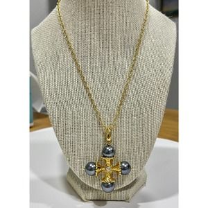 NWOT Lulu Avenue Chesham Pendant and Bristol Chain